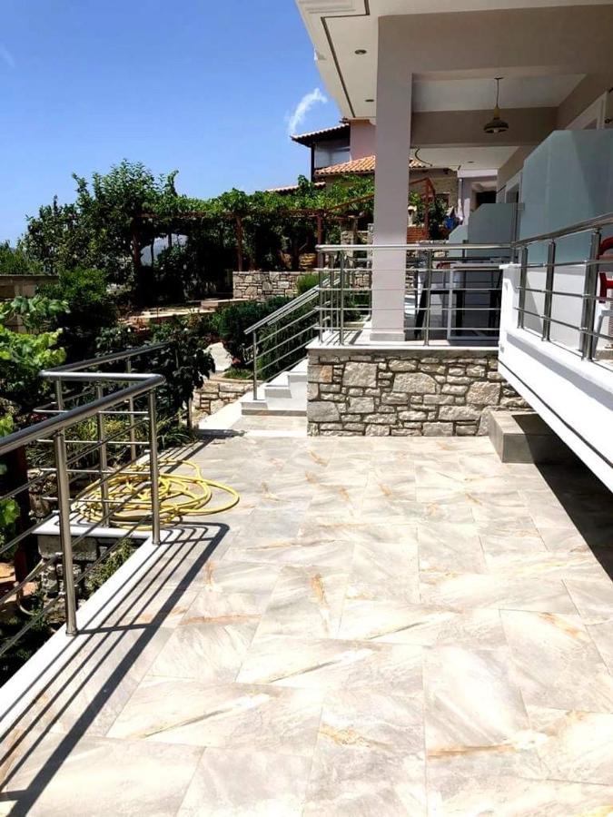 Spyridoula'S Guest House Himare Exterior foto