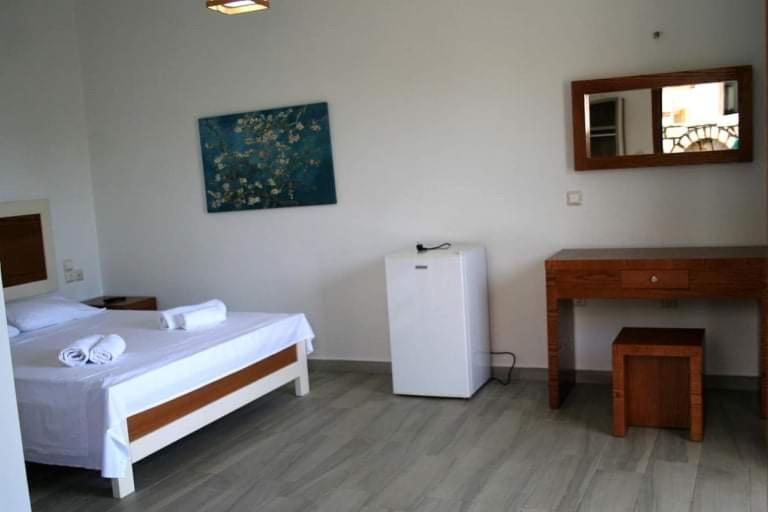 Spyridoula'S Guest House Himare Exterior foto