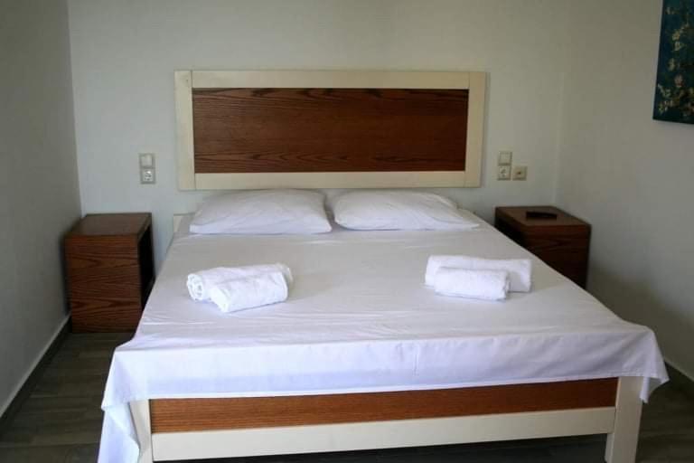 Spyridoula'S Guest House Himare Exterior foto