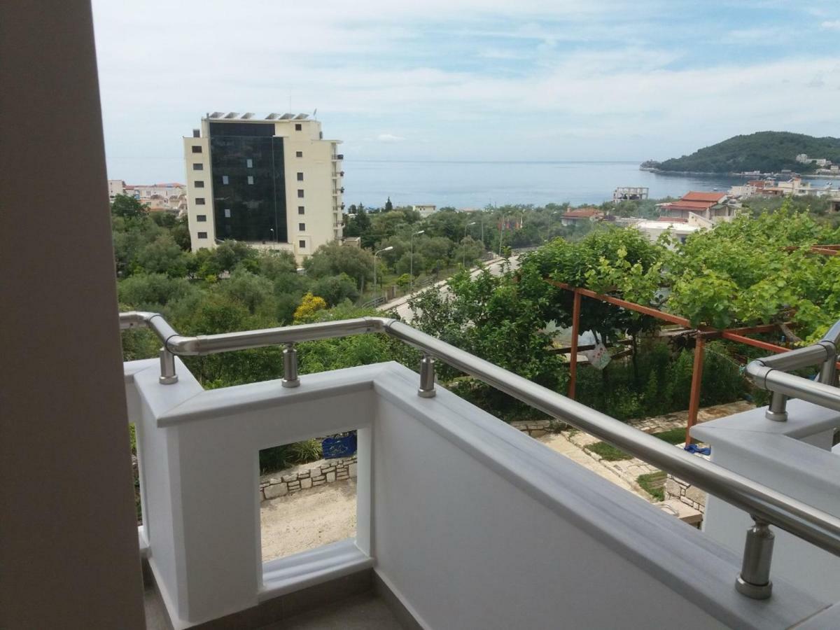 Spyridoula'S Guest House Himare Exterior foto